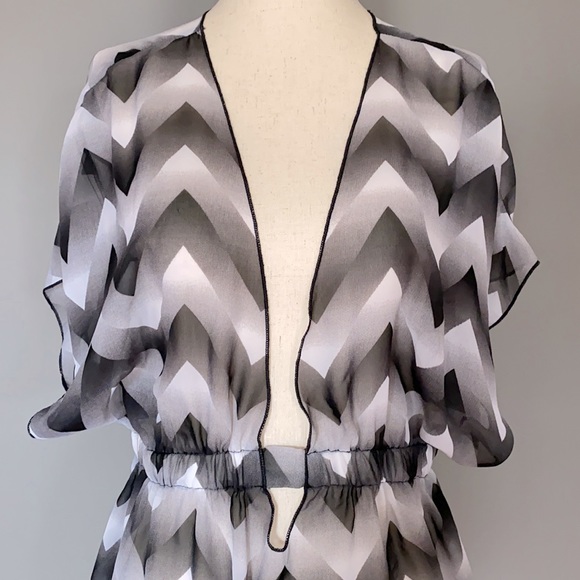 Miken Chevron Swim Coverup - Picture 3 of 8